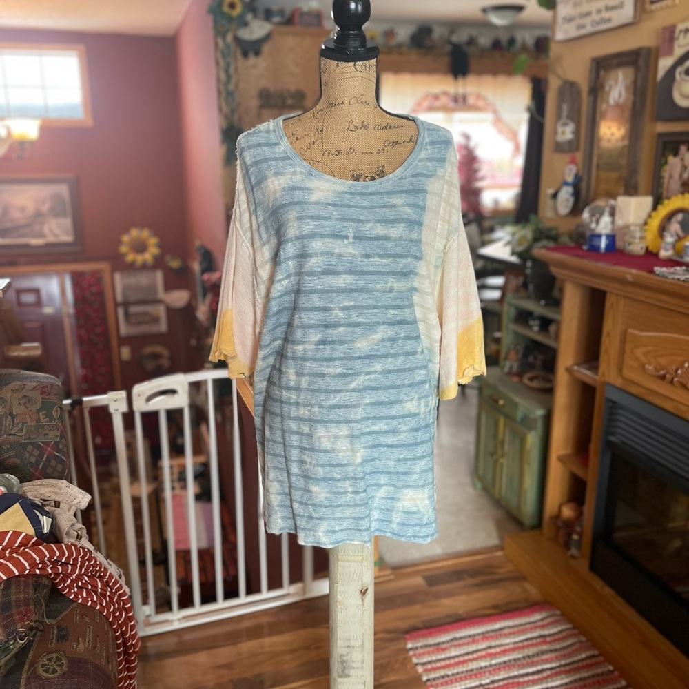 💛💙☀️FREE PEOPLE OVERSIZED TUNIC